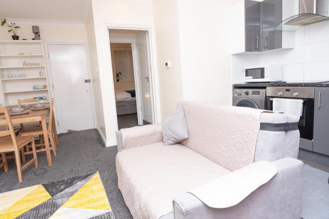 Evergreen Apartments-Flat 7, London Bagian luar foto