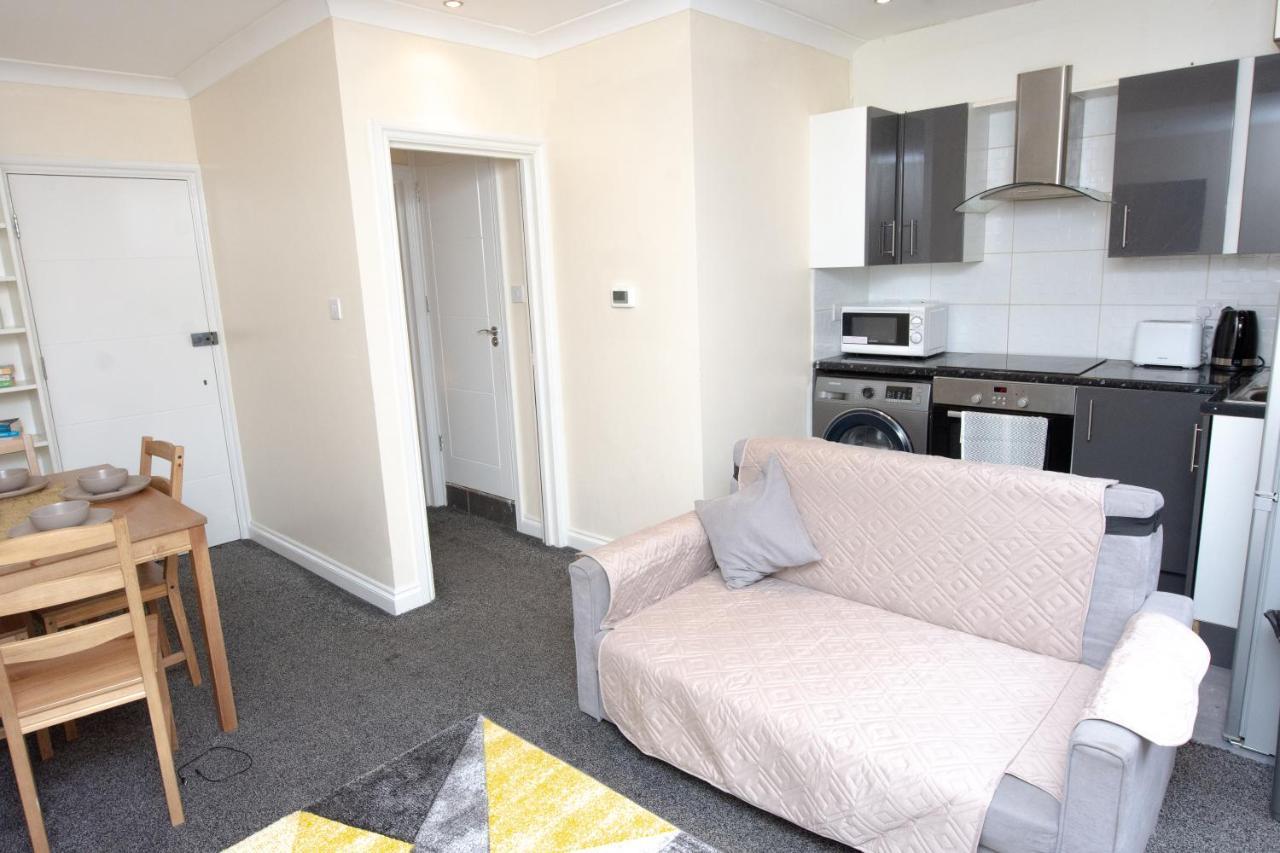 Evergreen Apartments-Flat 7, London Bagian luar foto