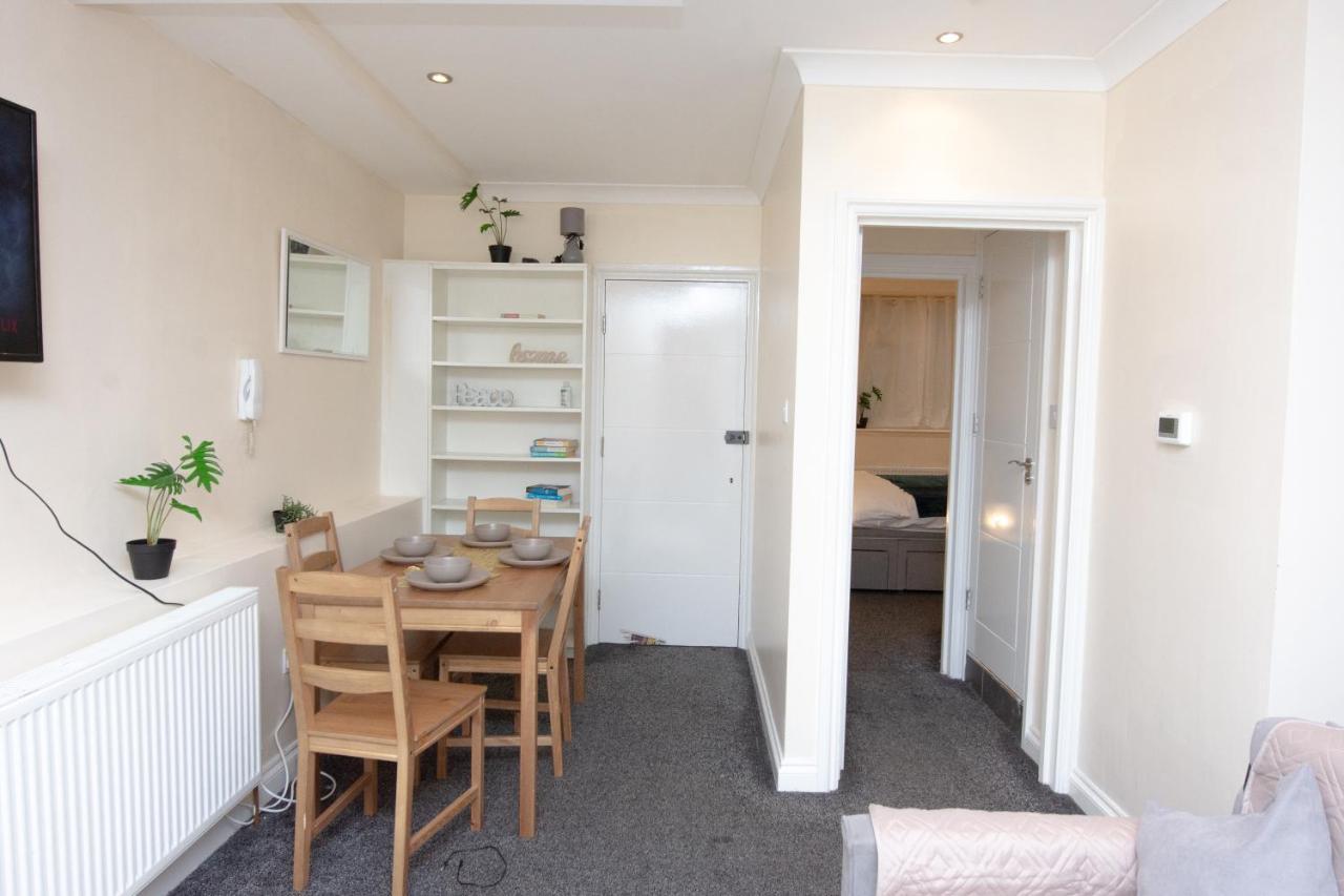 Evergreen Apartments-Flat 7, London Bagian luar foto